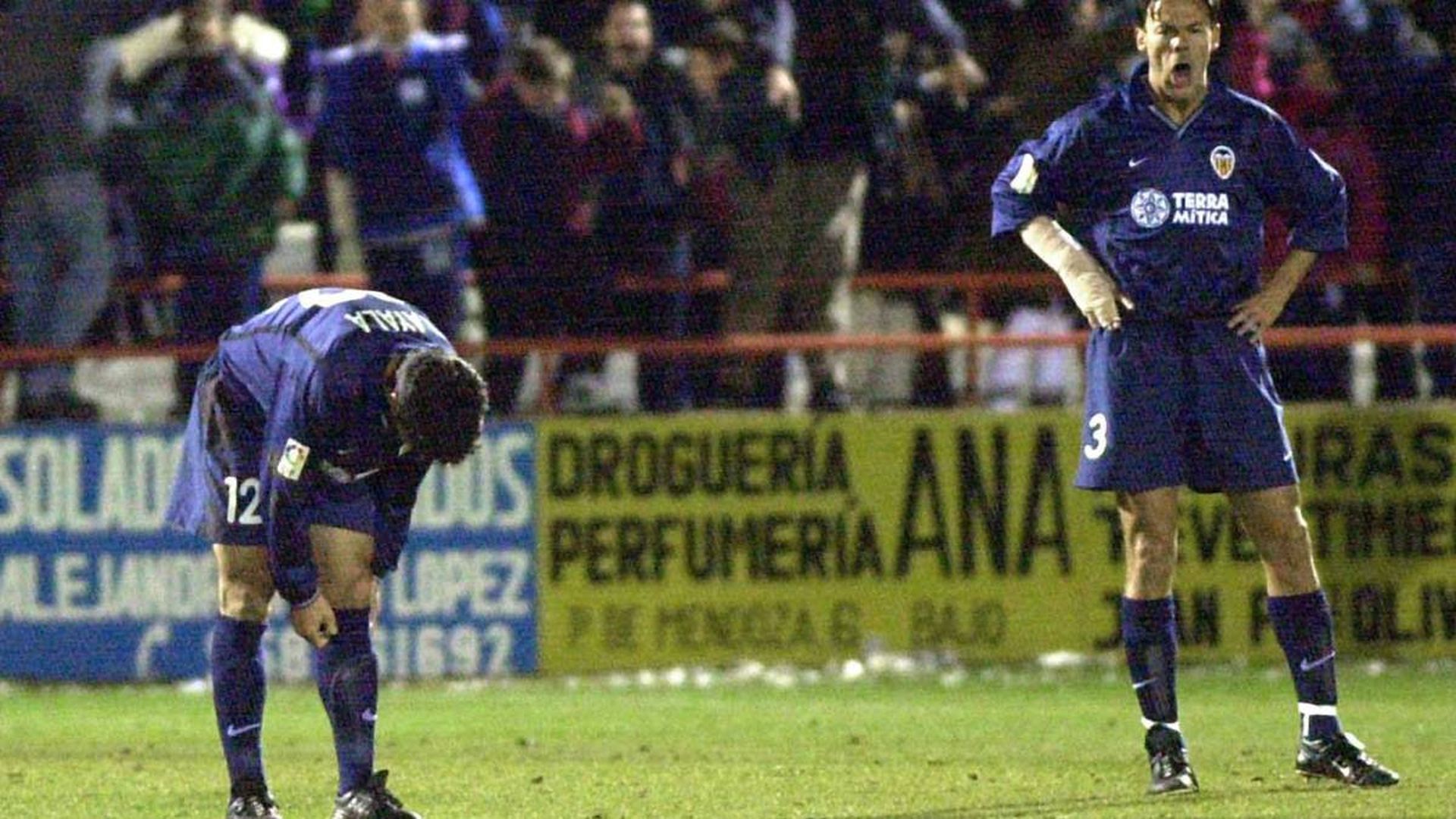 valencia_cf_apeado_de_la_copa_del_rey_a_partido_unico_foto_efe.jpg valencia_cf_apeado_de_la_copa_del_rey_a_partido_unico_foto_efe.jpg