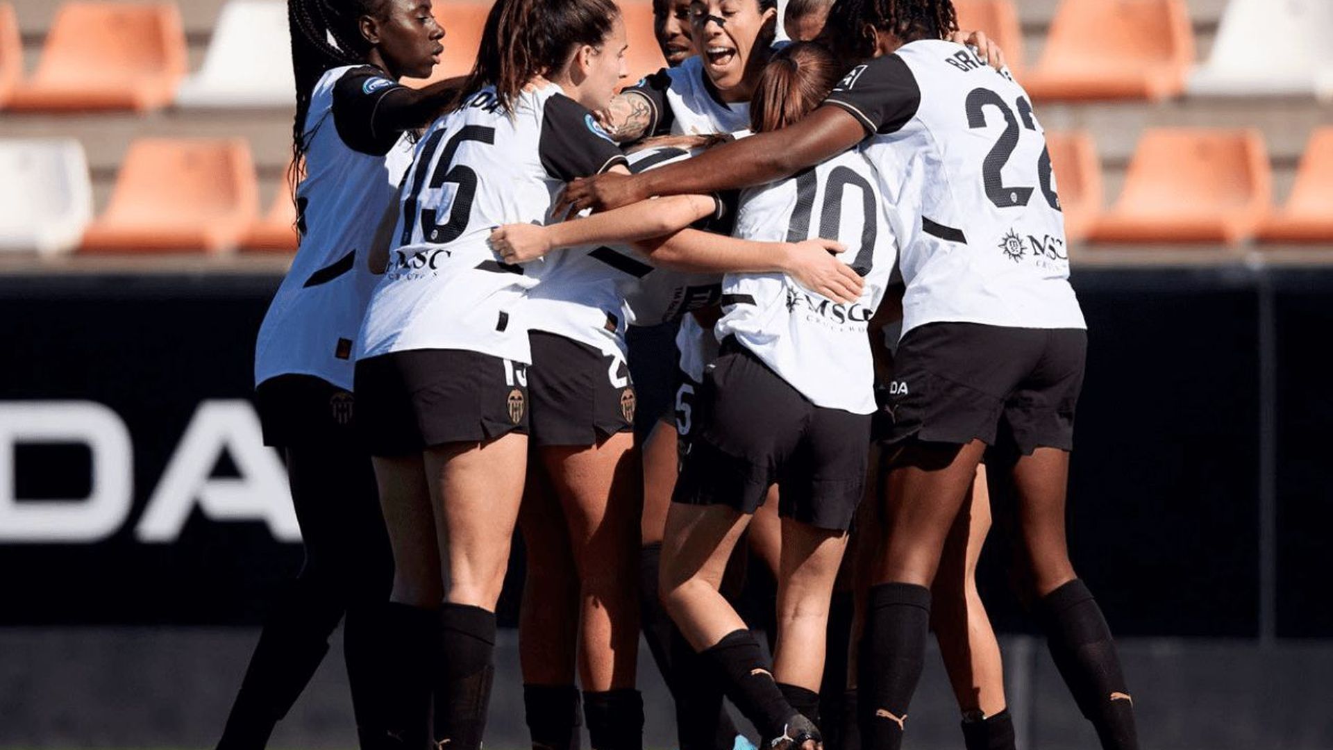 valencia_cf_femenino___costa_adeje_tenerife_001.png valencia_cf_femenino___costa_adeje_tenerife_001.png