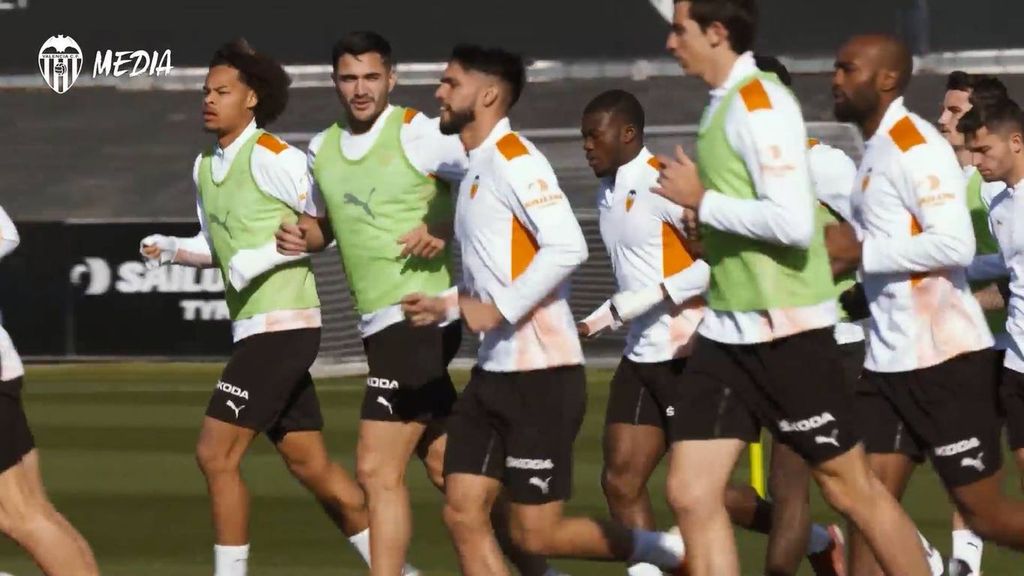 Valencia cf vuelve al trabajo sin Diakhaby, Marcos André y dos casos de covid