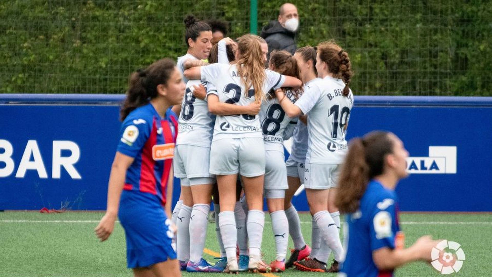 valiosa_victoria_del_valencia_femenino_en_casa_del_eibar_0_1_006.jpeg