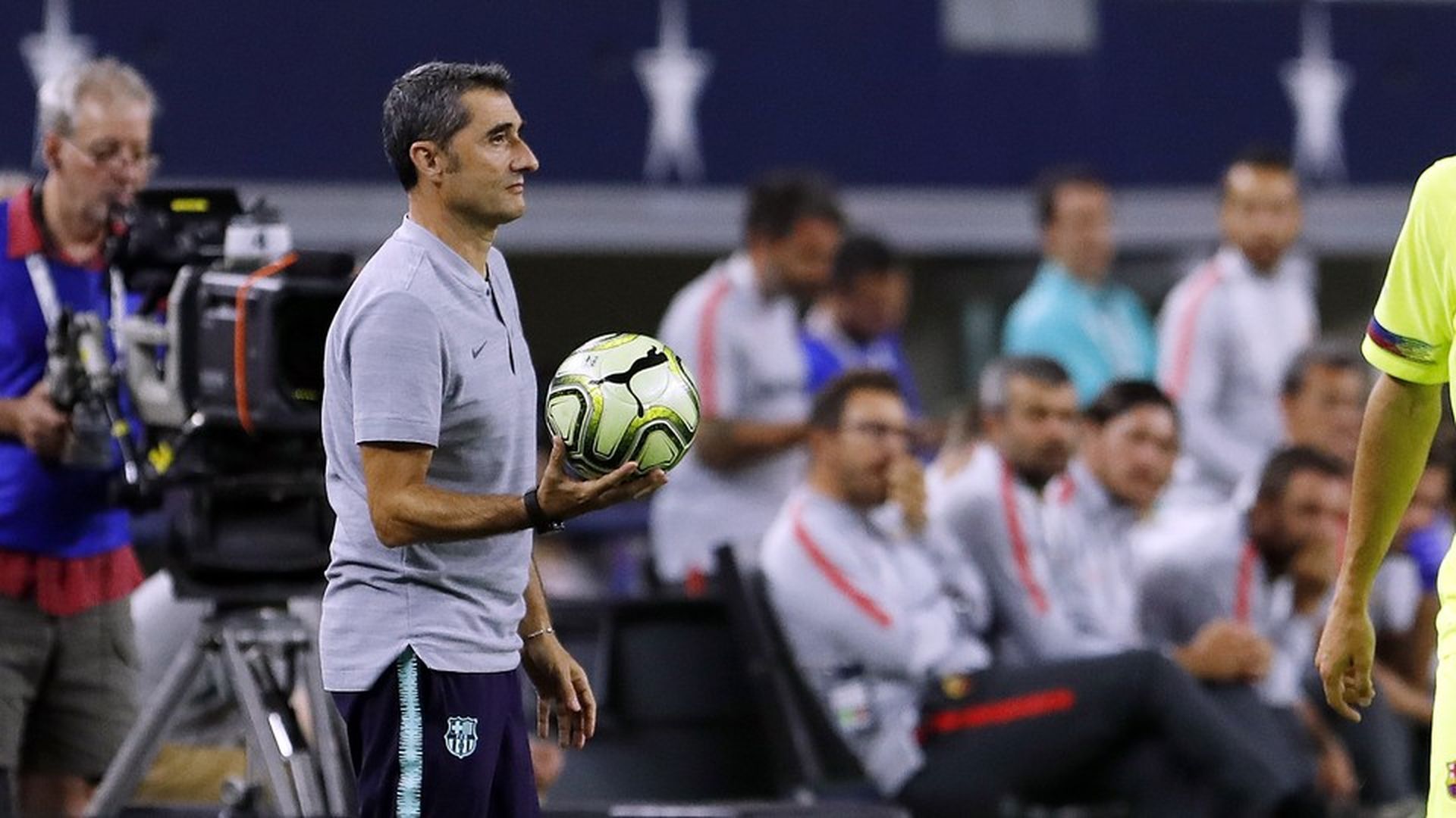valverde_durante_el_encuentro_contra_la_roma_001.jpg