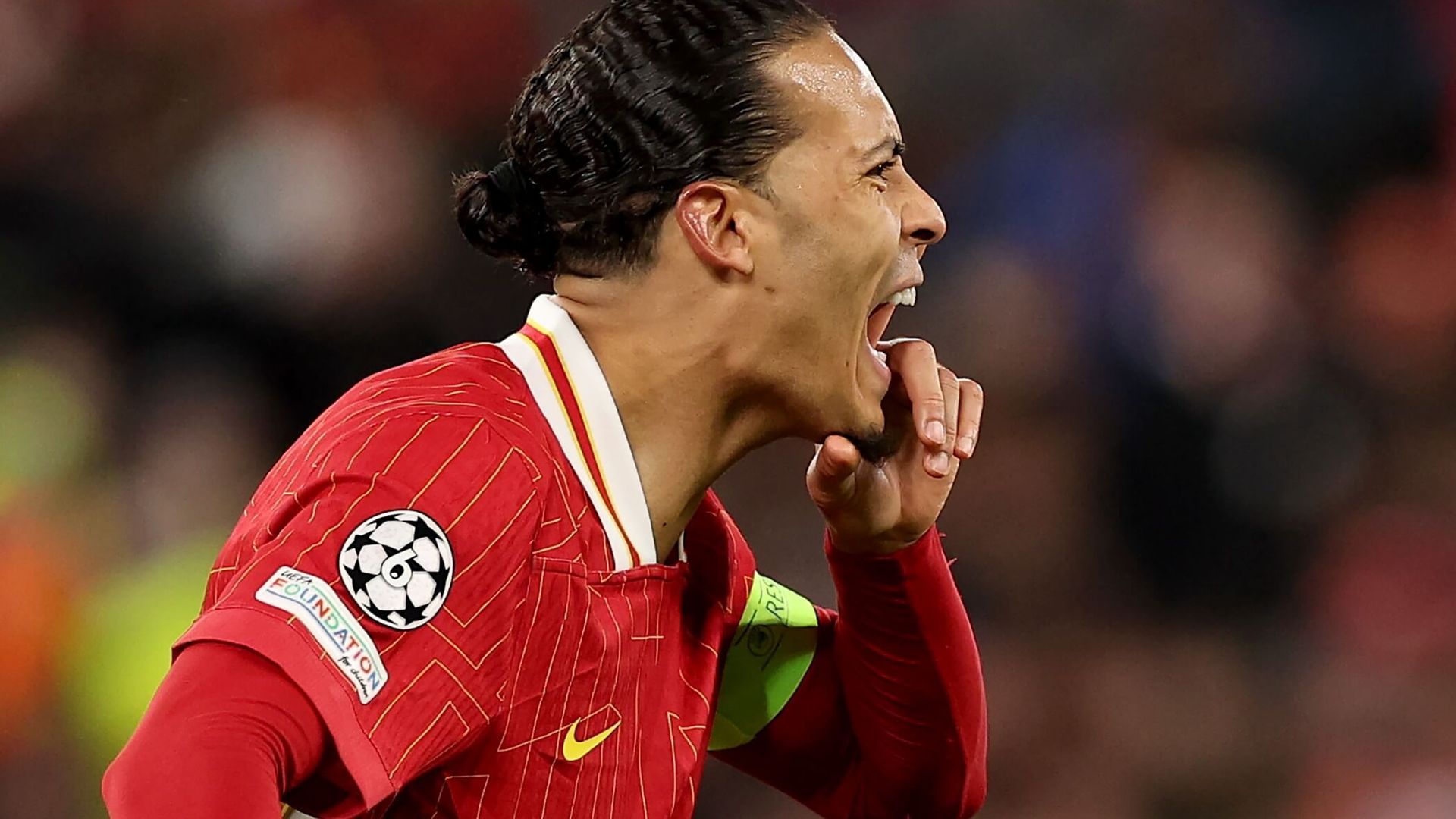 van_dijk_durante_el_liverpool_psg_foto_efe_001.jpg van_dijk_durante_el_liverpool_psg_foto_efe_001.jpg