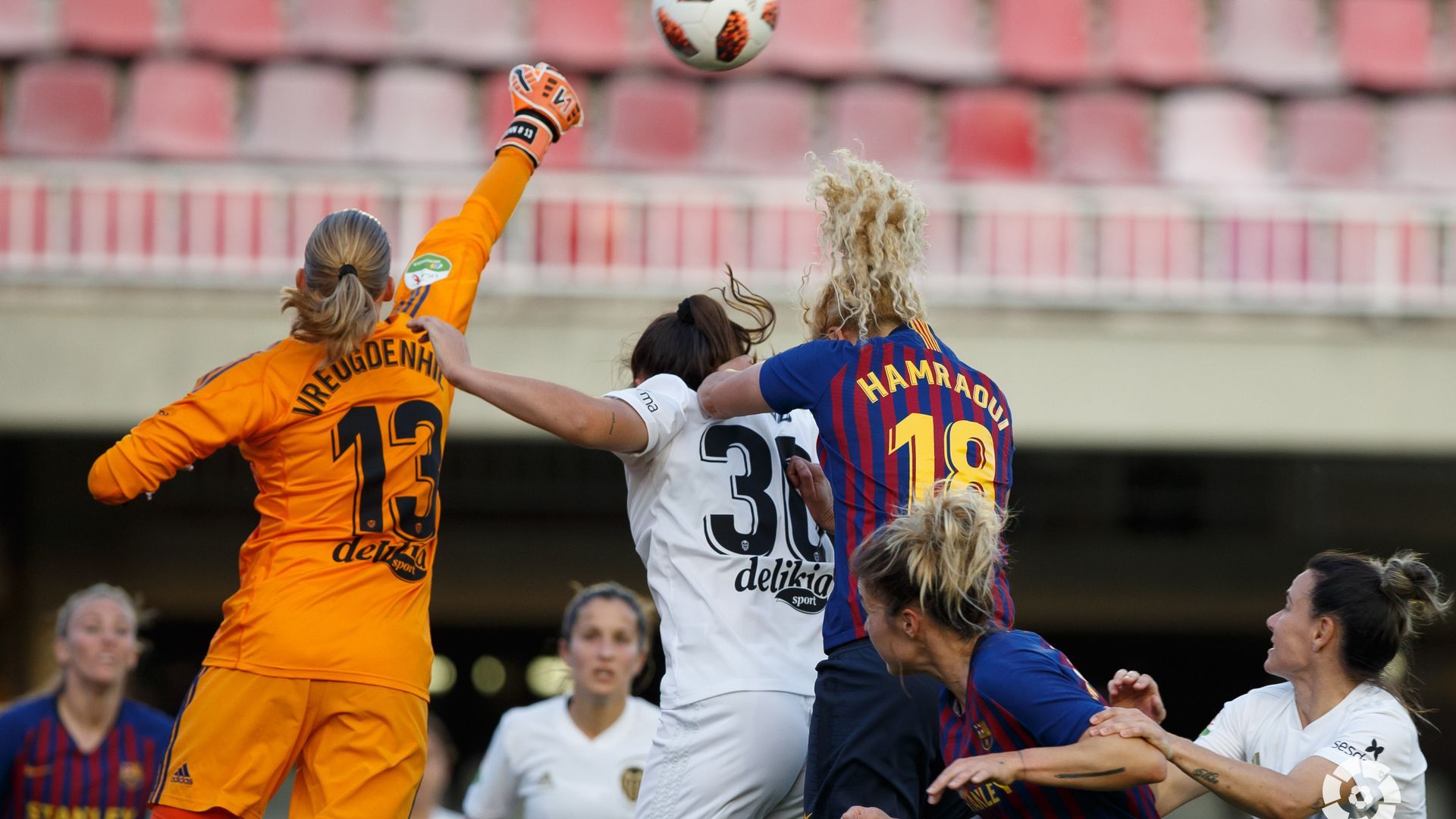 vcf_femenino_vs_fc_barcelona_foto_valencia_cf.jpeg