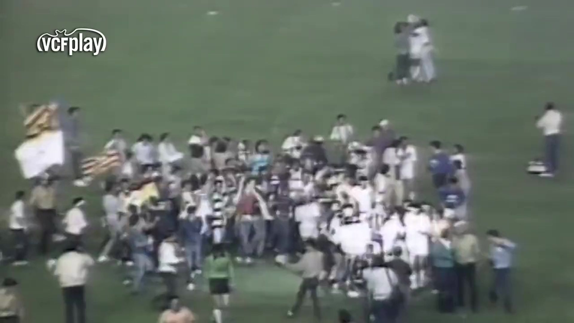 vcf1986_momentjpg.jpg