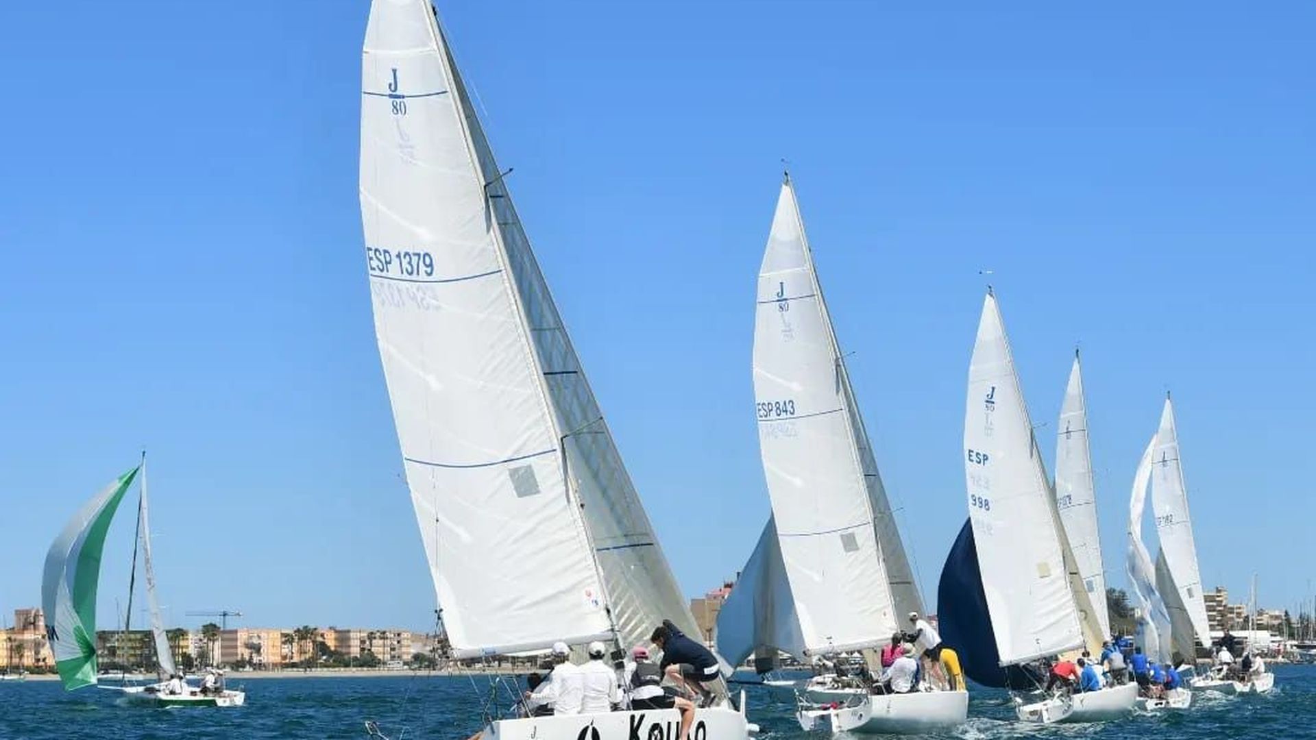 vela_la_linea2jpg_001.jpg vela_la_linea2jpg_001.jpg