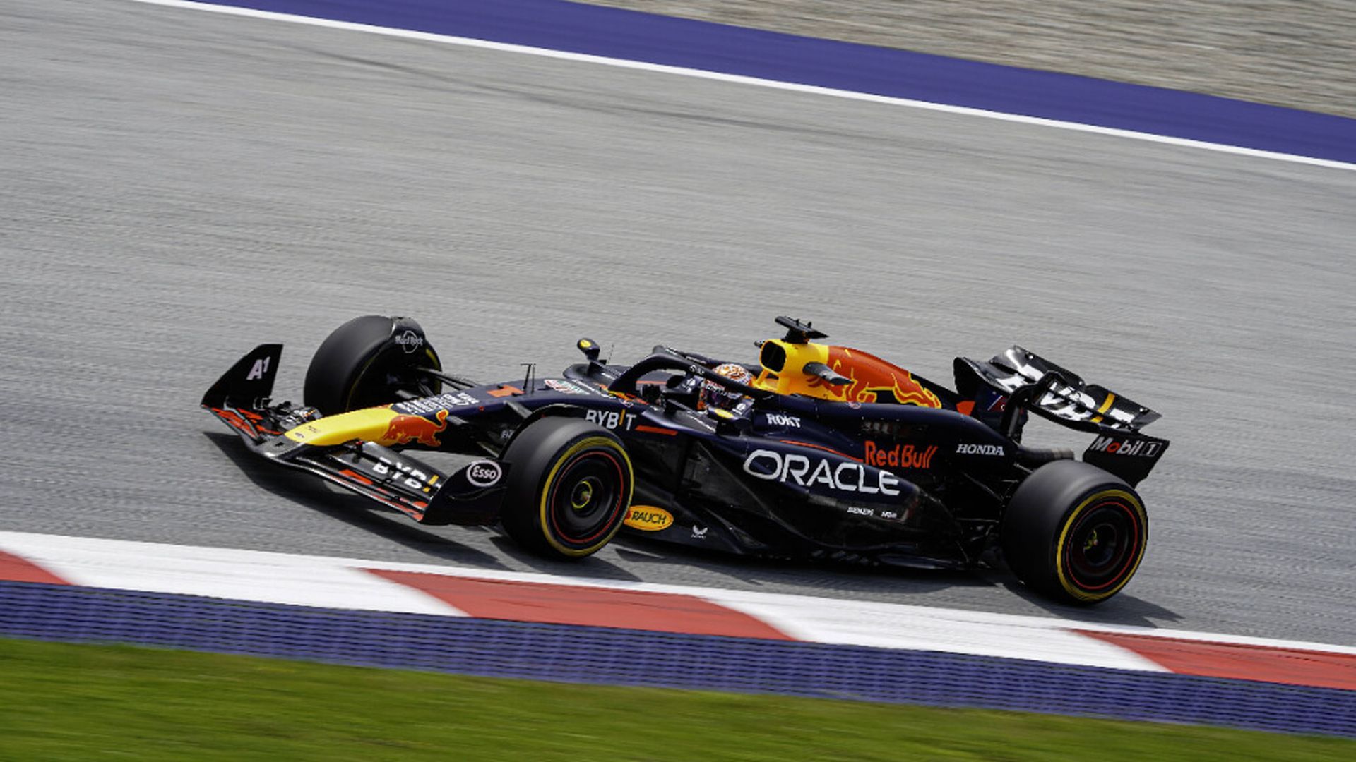 verstappen_austria.jpg verstappen_austria.jpg