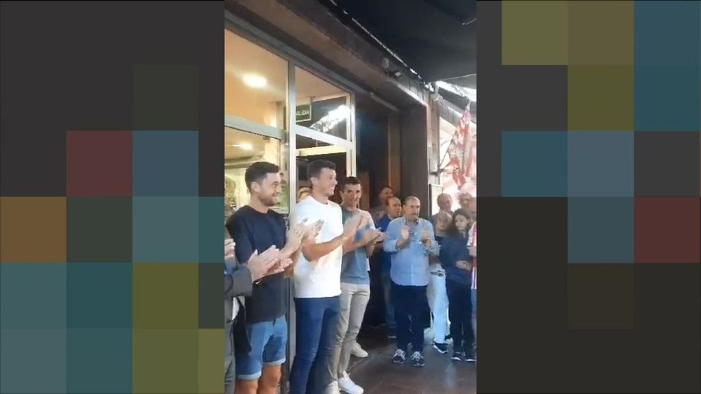 Mikel Vesga ya tiene Peña del Athletic en su Vitoria natal