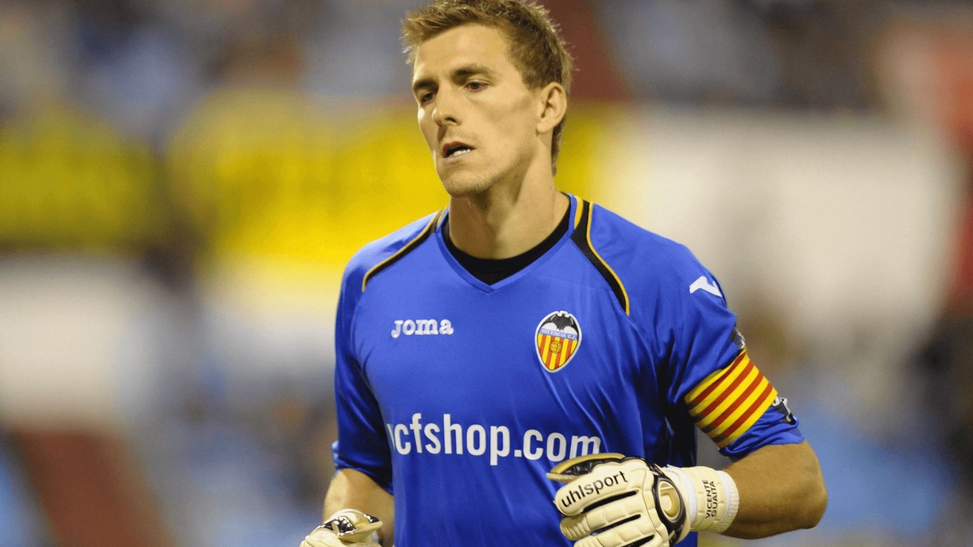 vicente_guaita_con_el_valencia_cf_foto_cordon_press.png