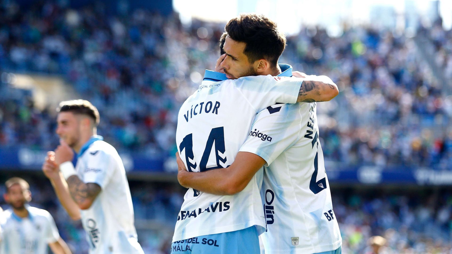 victor_garcia_y_nelson_monte_se_abrazan_tras_un_gol_en_la_rosaleda_mcf_001.jpg victor_garcia_y_nelson_monte_se_abrazan_tras_un_gol_en_la_rosaleda_mcf_001.jpg