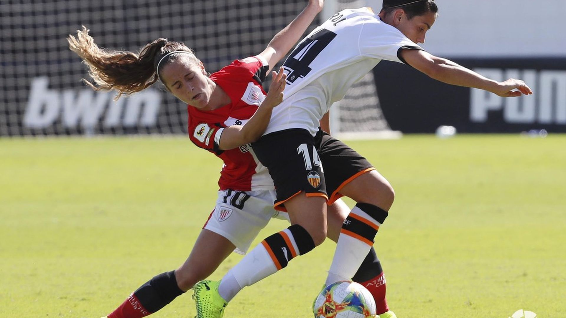 victoria_del_valencia_cf_femenino_ante_el_athletic_foto_laliga.jpg