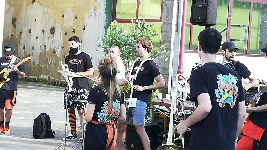 Villalibre vuelve a hacer sonar su trompeta en Ubide