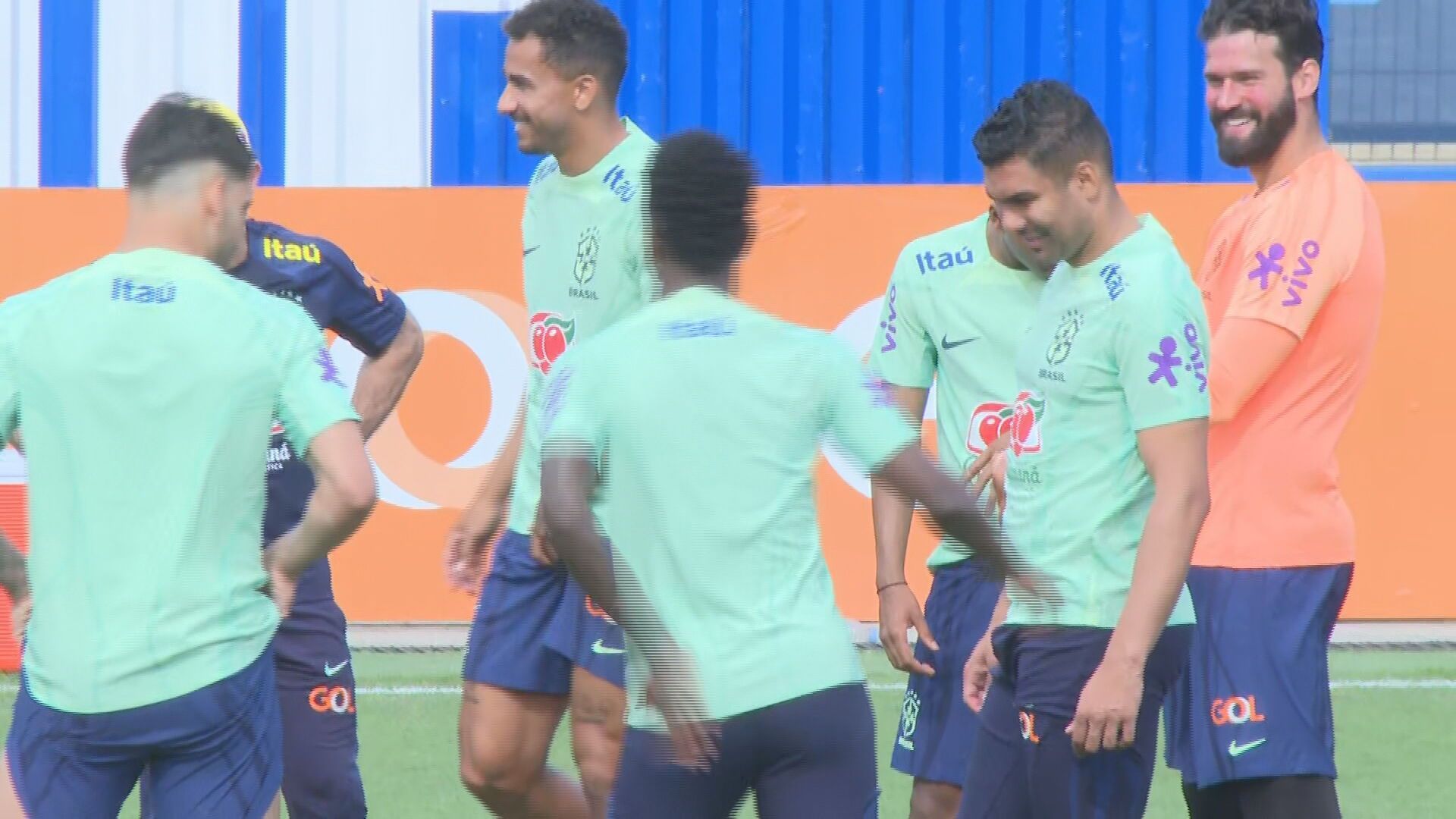 vinicius_acapara_todas_las_miradas_por_sus_mallas_en_el_entrenamiento_de_brasil_hasta_.jpeg vinicius_acapara_todas_las_miradas_por_sus_mallas_en_el_entrenamiento_de_brasil_hasta_.jpeg