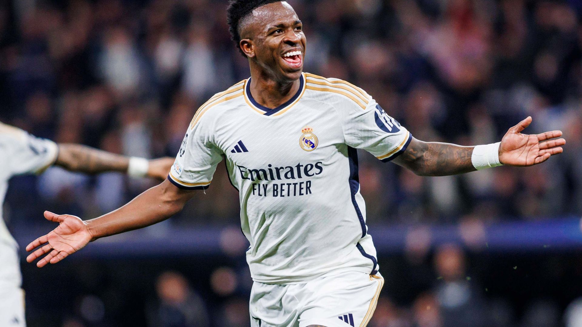 vinicius_celebrando_su_gol_en_el_real_madrid_leipzig_foto_cordon_press_001.jpg