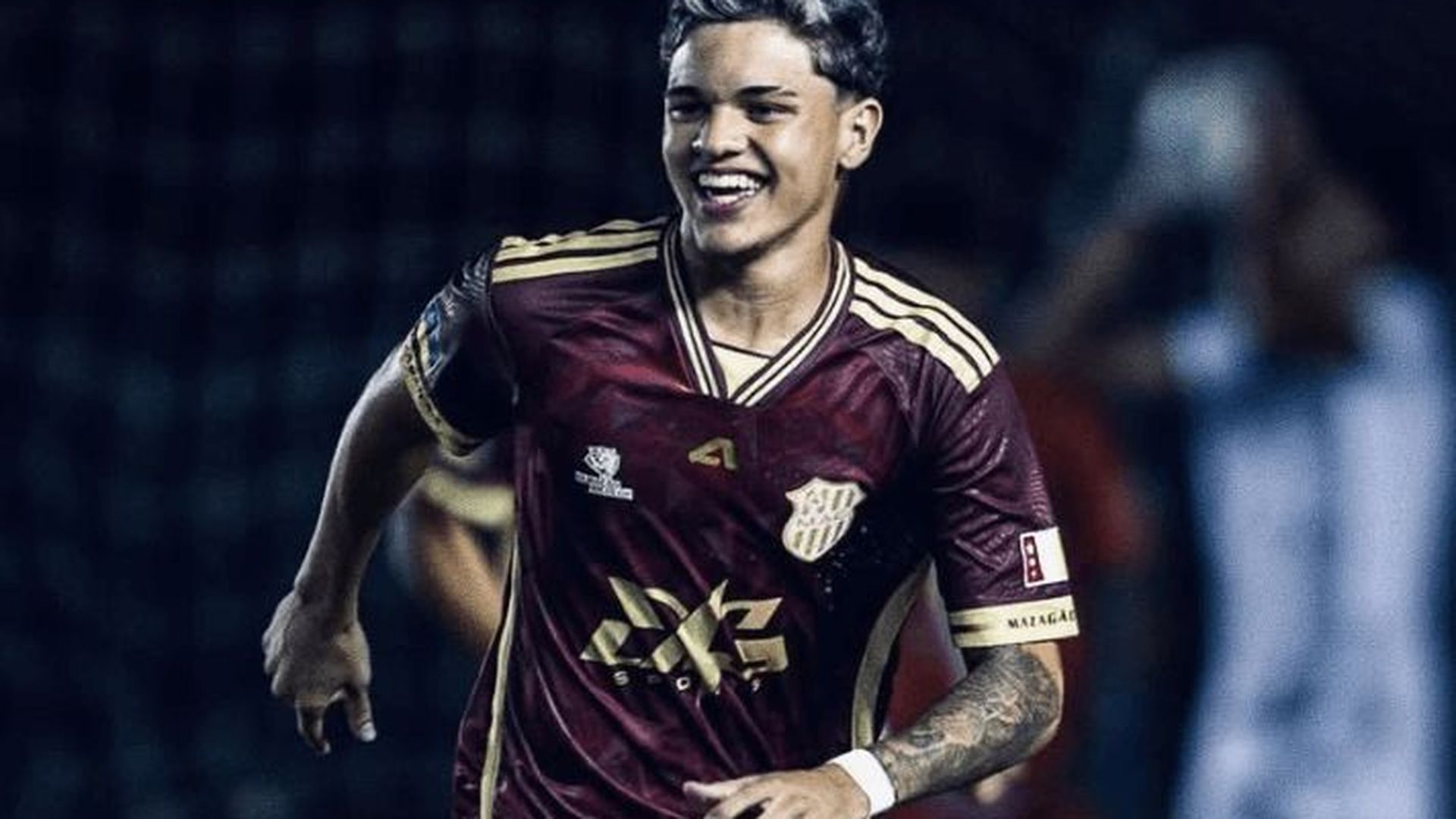 vinicius_correa.png vinicius_correa.png