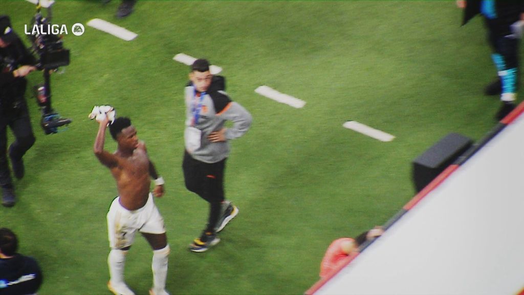 La intrahistoria de la camiseta de Vinicius.