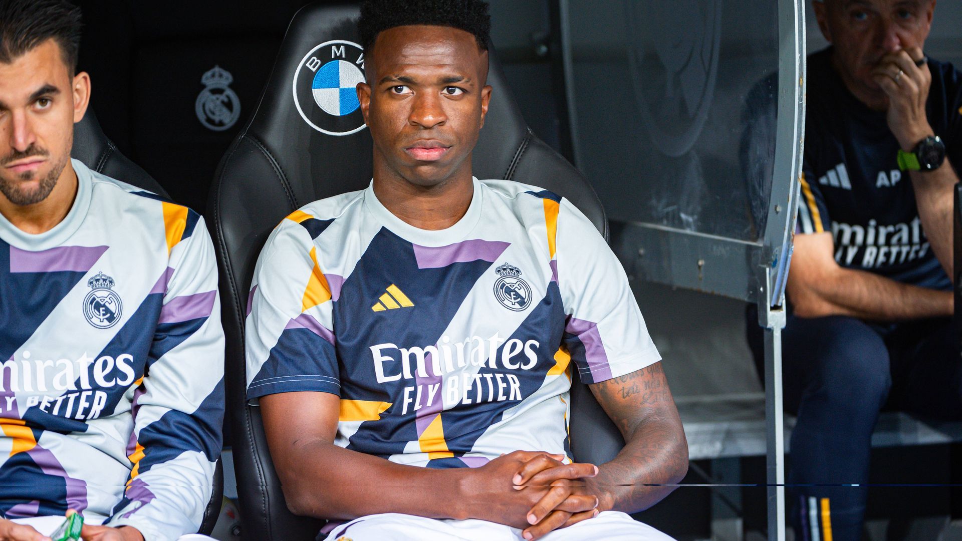 vinicius_en_el_banquillo_del_real_madrid_en_el_partido_ante_las_palmas_001.jpg vinicius_en_el_banquillo_del_real_madrid_en_el_partido_ante_las_palmas_001.jpg