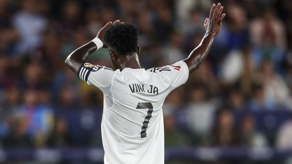 La prensa brasileña reivindica a Vinicius en el Real Madrid: "Merece ser imprescindible"