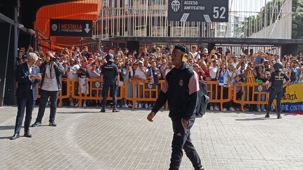 Valencia-Real Madrid: Llegada del Real Madrid a Mestalla