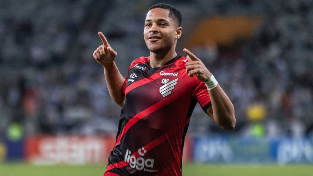 Así es Vitor Roque, la nueva 'perla' brasileña que pretende fichar el Barça