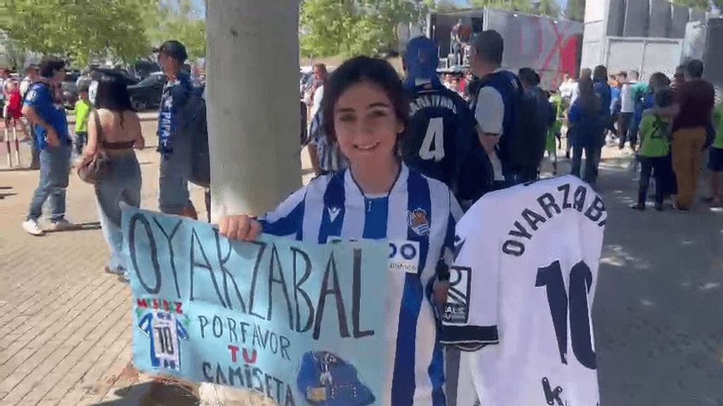 Mikel Oyarzabal cumple el sueño de una joven txuri-urdin