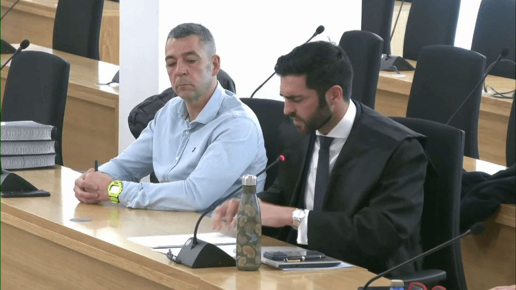 El abogado de Rubén Rivera sale en defensa de Luis de la Fuente