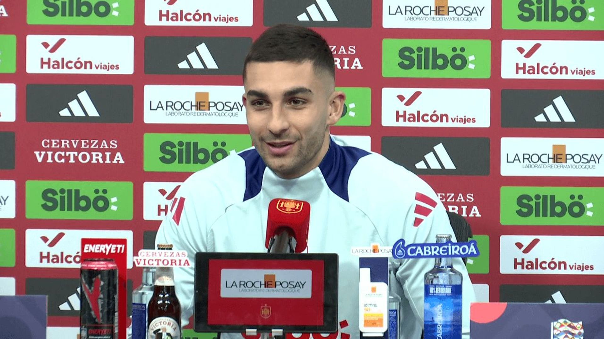 vlcsnap_2025_03_22_22h11m49s920png.png vlcsnap_2025_03_22_22h11m49s920png.png