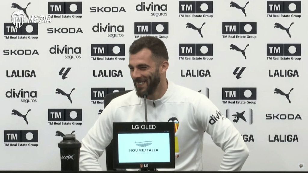 La rueda de prensa de Luis Rioja con el Valencia