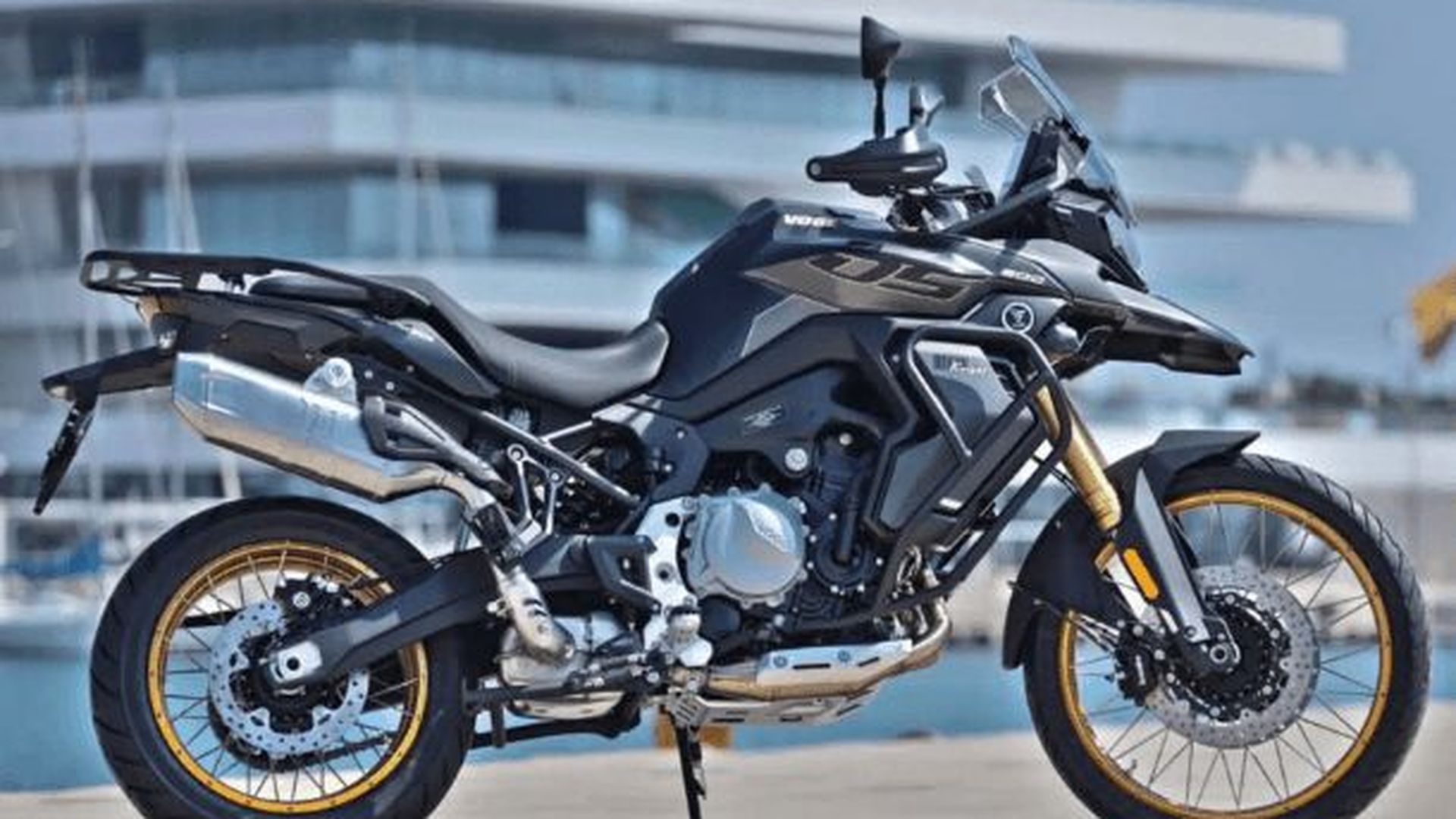 voge_900_dsx_001.png voge_900_dsx_001.png