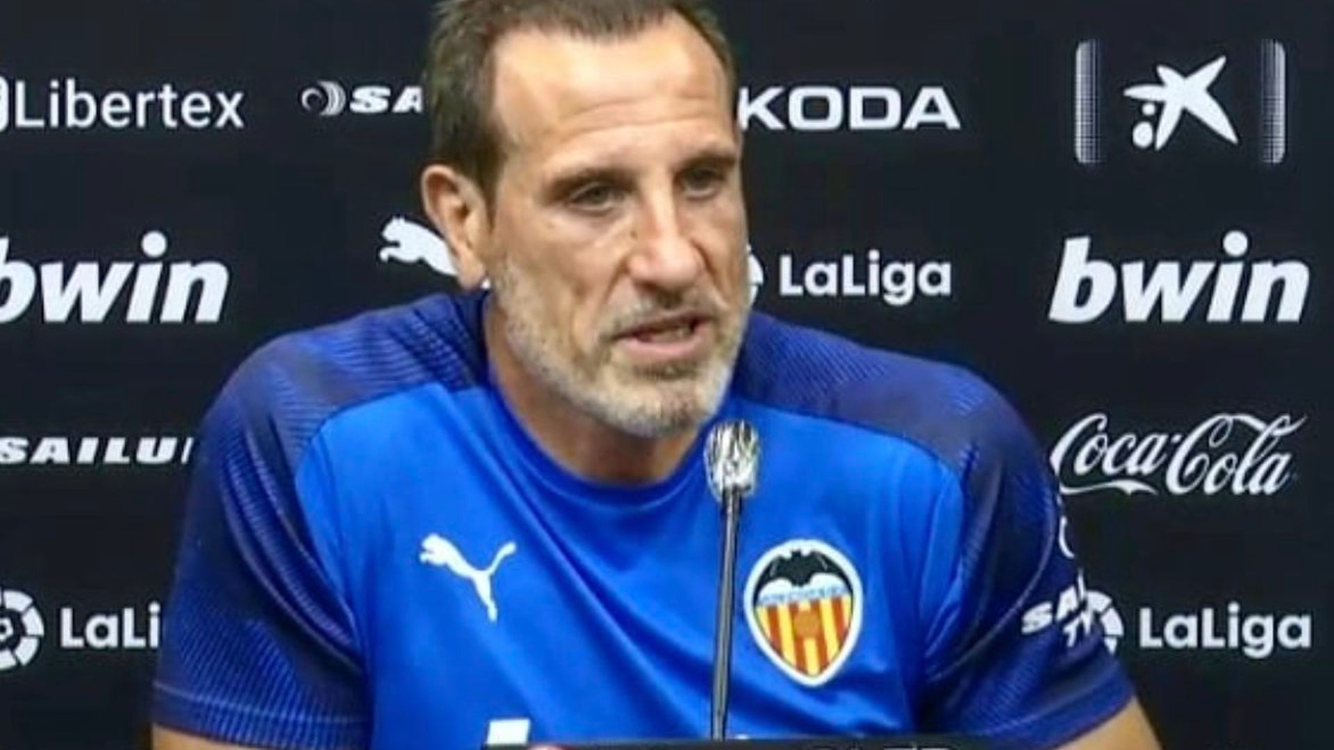 voro_entrenador_del_valencia_cf_foto_valencia_cf.png