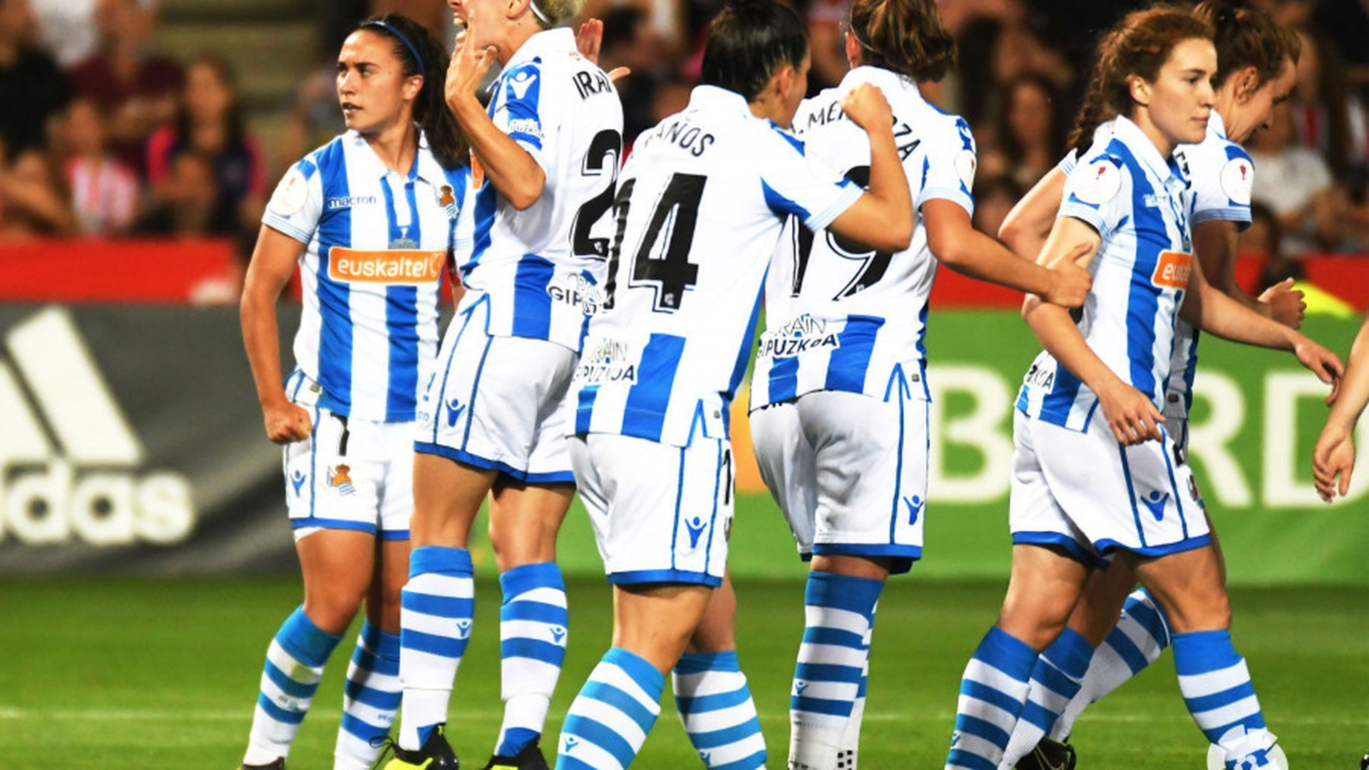 w_900x700_11221550dsc_0586.jpg w_900x700_11221550dsc_0586.jpg