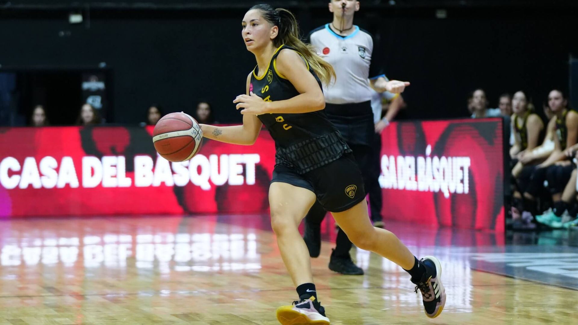 wanda_lopez_durante_un_partido_con_obras_basket_foto_obras_basket_001.jpg wanda_lopez_durante_un_partido_con_obras_basket_foto_obras_basket_001.jpg