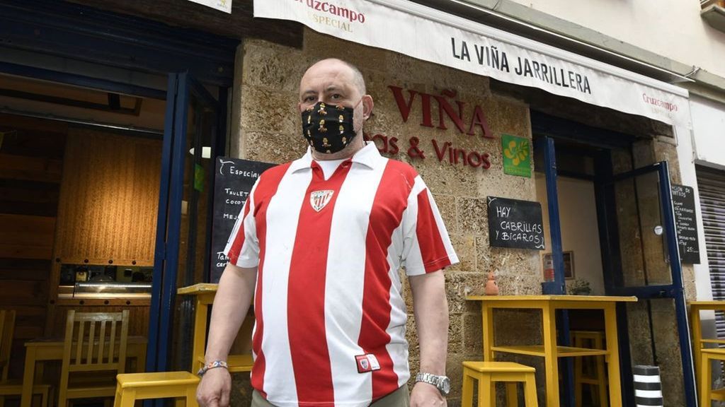 Final Copa del Rey 2020 Athletic de Bilbao-Real Sociedad: Fernando Delafuente, presidente de la Peña Jarrillera, en la previa
