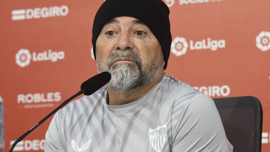 Sampaoli: "Lo que imagino necesario no va a pasar. Tengo que potenciar lo que tengo".