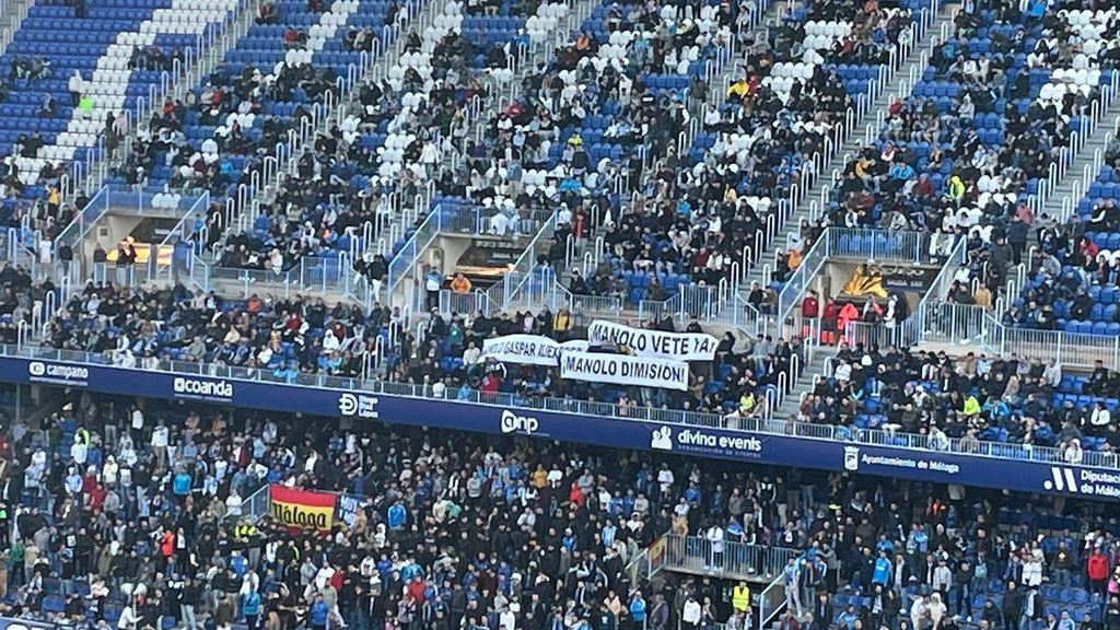 La afición del Málaga pide la dimisión de Manolo Gaspar