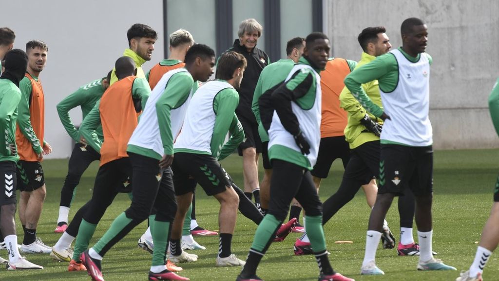Entrenamiento del Betis 28-02-2023