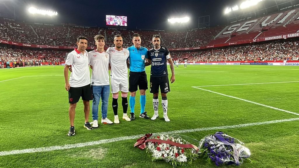 El homenaje en el Sánchez Pizjuán a Antonio Puerta en su trofeo 2023