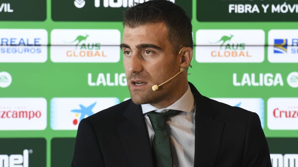 Sokratis y sus primeras palabras como jugador del Betis