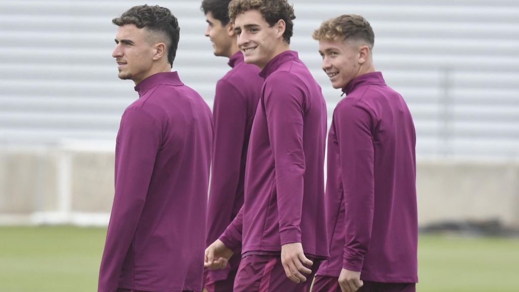 Presencia canterana en la última sesión antes del debut del Sevilla en la Copa