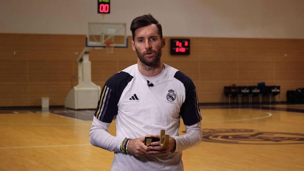 Rudy Fernández recoge el Premio DEX 2023 Trayectoria