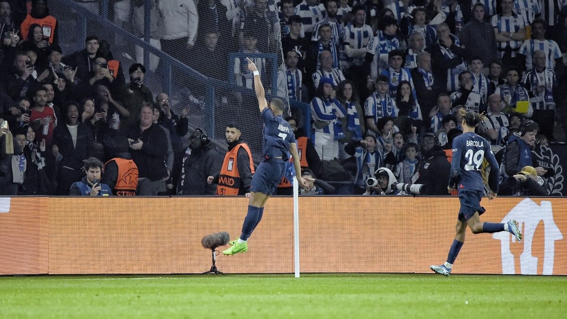 whatsapp_image_2024_02_14_at_222224_1jpeg_001.jpeg whatsapp_image_2024_02_14_at_222224_1jpeg_001.jpeg