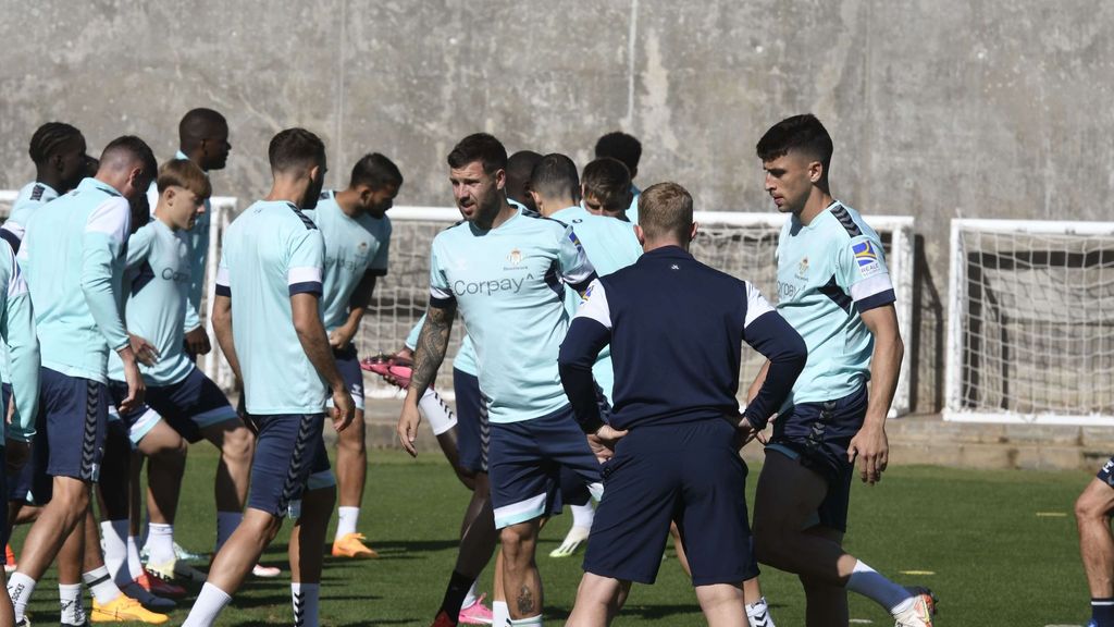 El Betis prepara con todos los disponibles su visita liguera a Osasuna
