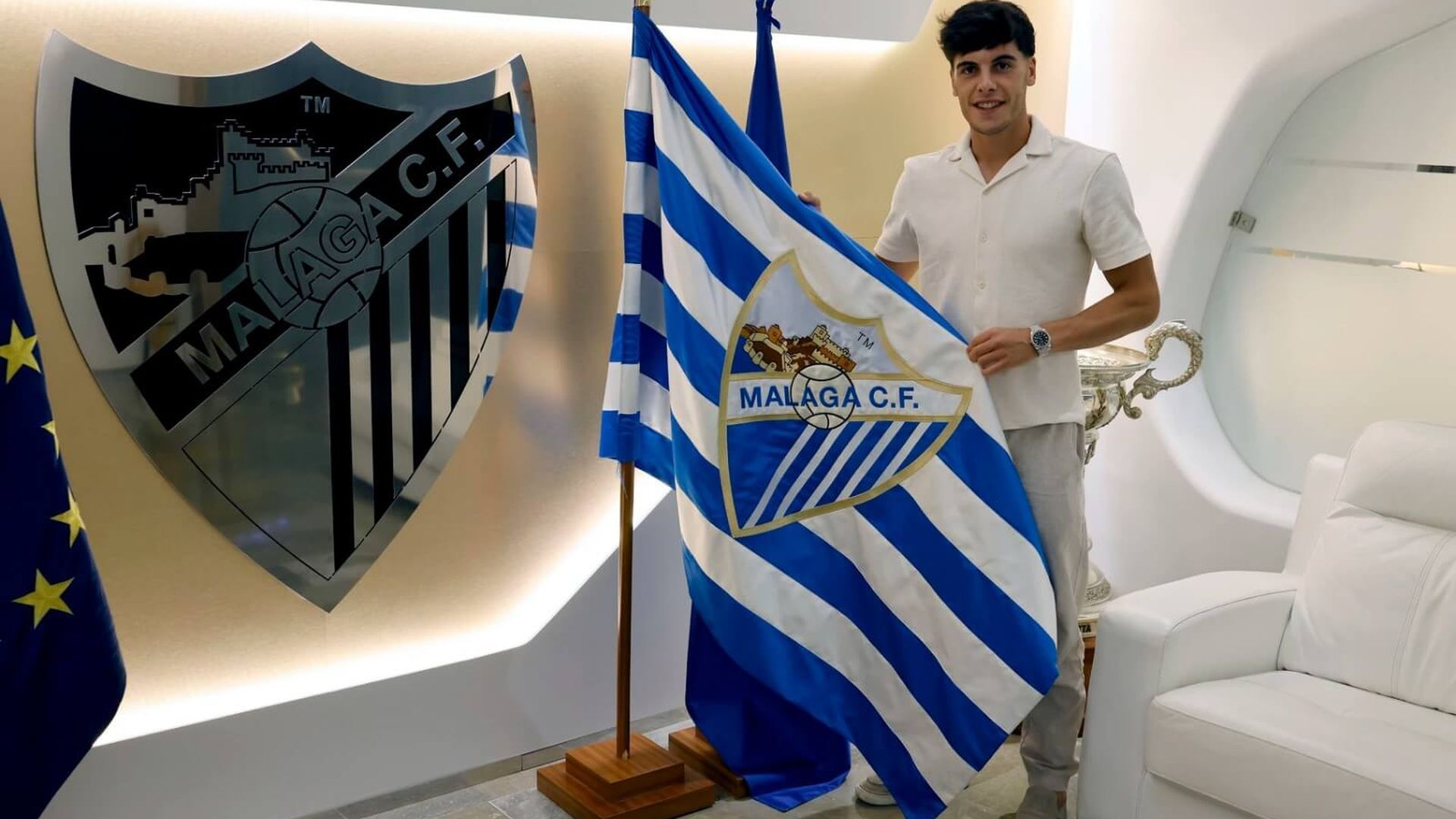 whatsapp_image_2024_08_02_at_175939jpeg_001.jpeg whatsapp_image_2024_08_02_at_175939jpeg_001.jpeg