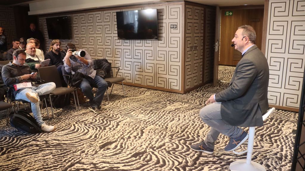 La rueda de prensa de la presentación de Salva Gomar para la presidencia a la RFEF