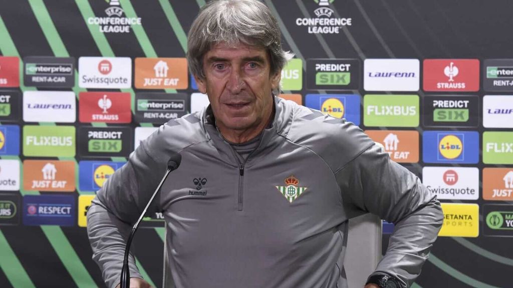 Manuel Pellegrini, en la rueda de prensa previa al Petrocub-Betis