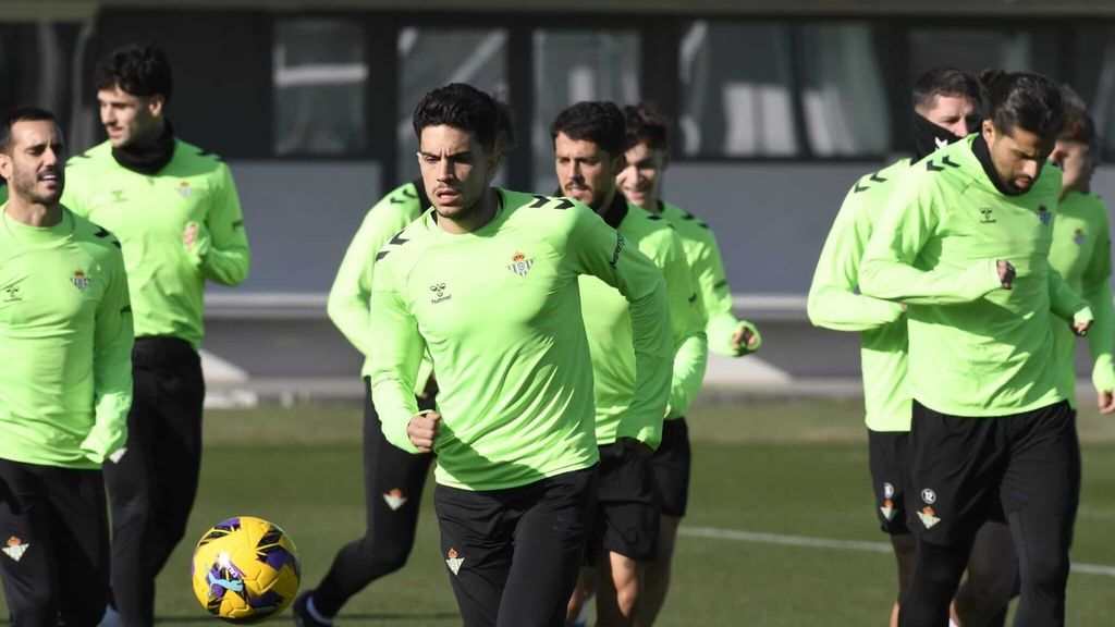 Entrenamiento del Real Betis - 17/01/25