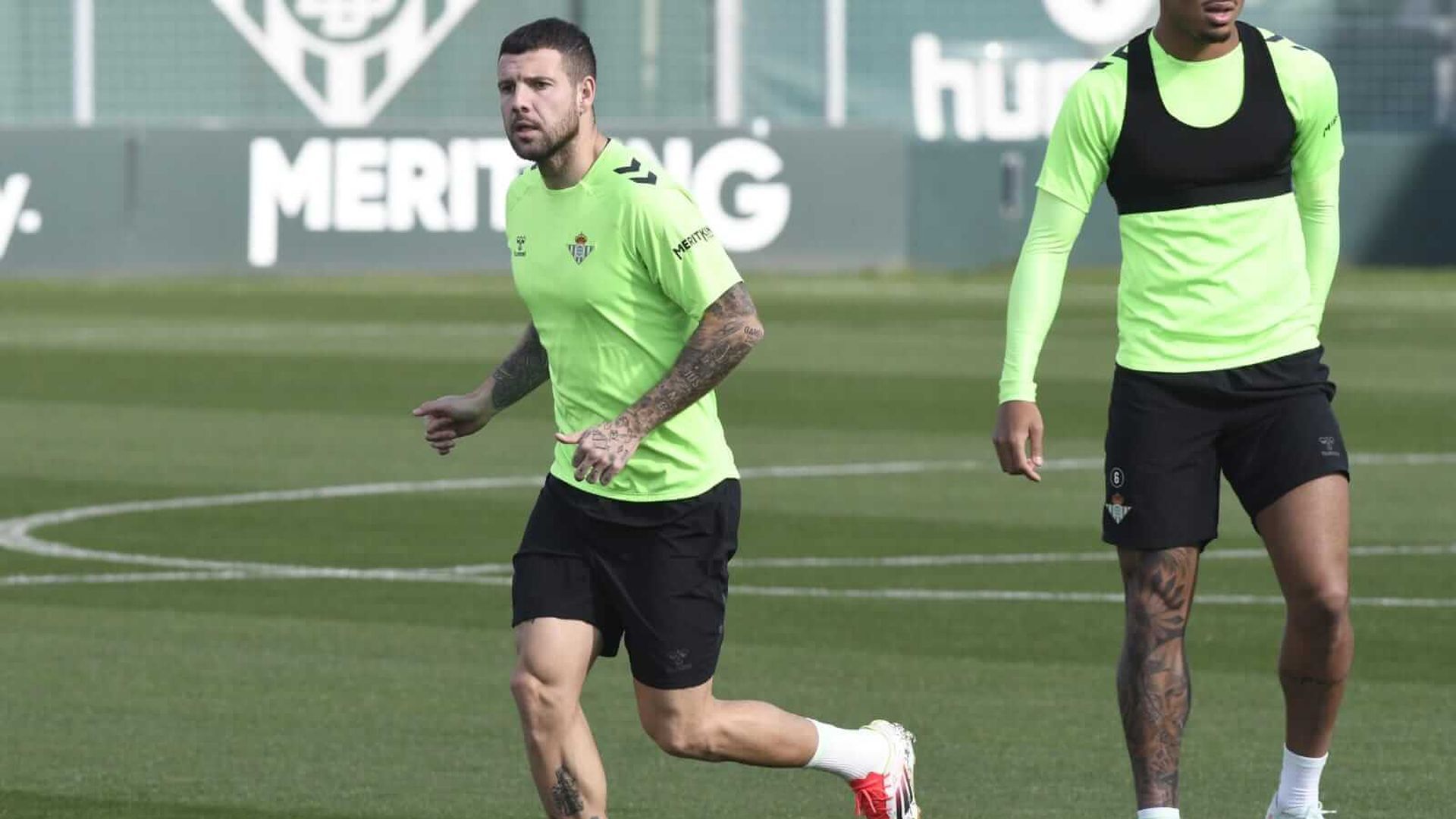 whatsapp_image_2025_02_11_at_114822_1jpeg_001.jpeg whatsapp_image_2025_02_11_at_114822_1jpeg_001.jpeg