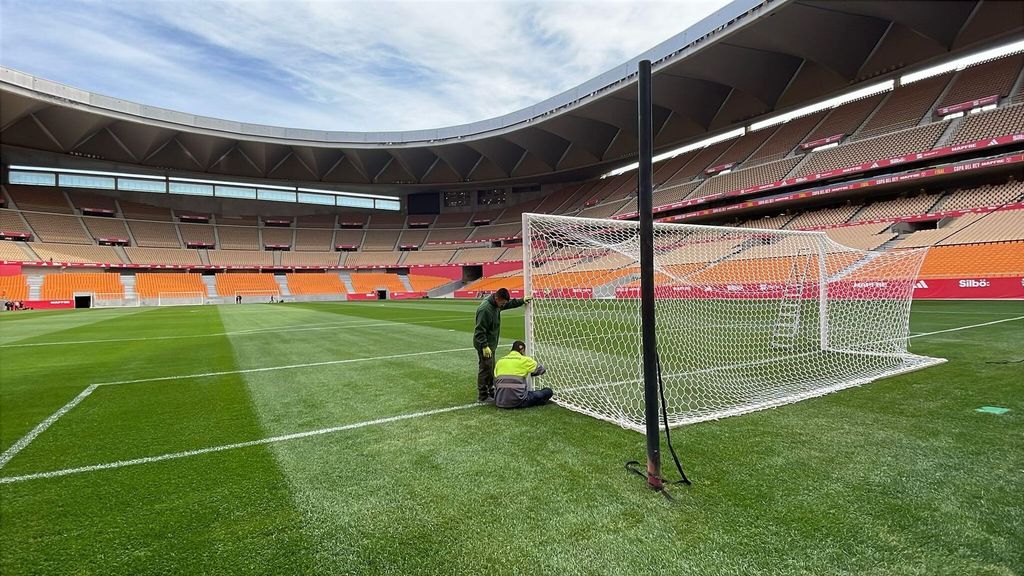 El Estadio de La Cartuja, preparado para el Clásico de la final de la Copa del Rey