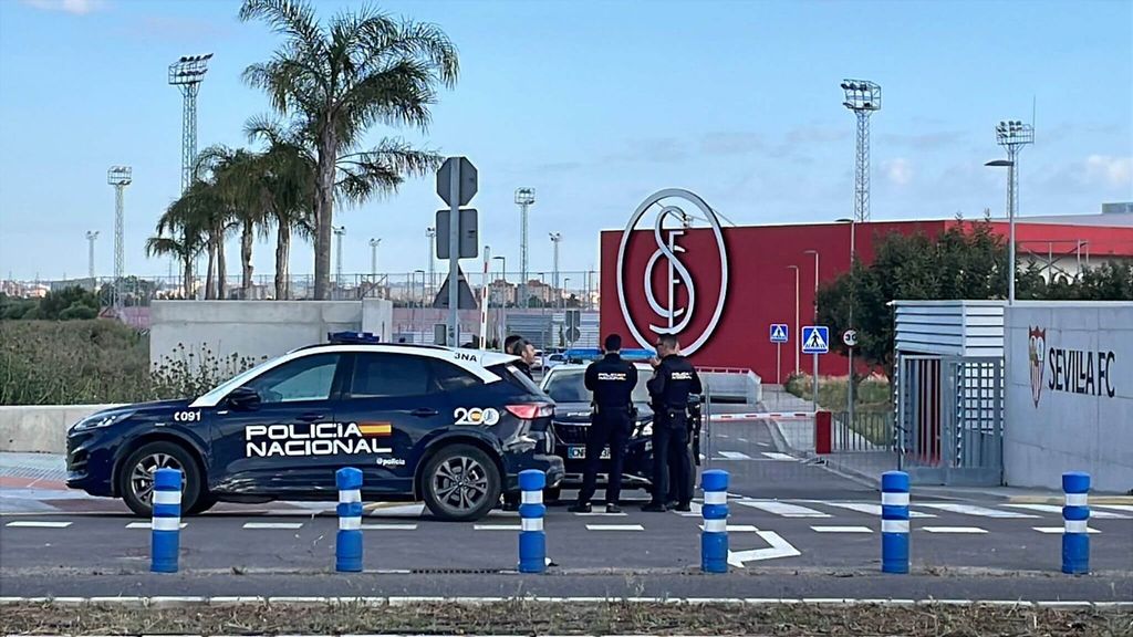 La ciudad deportiva del Sevilla, un día después de los incidentes