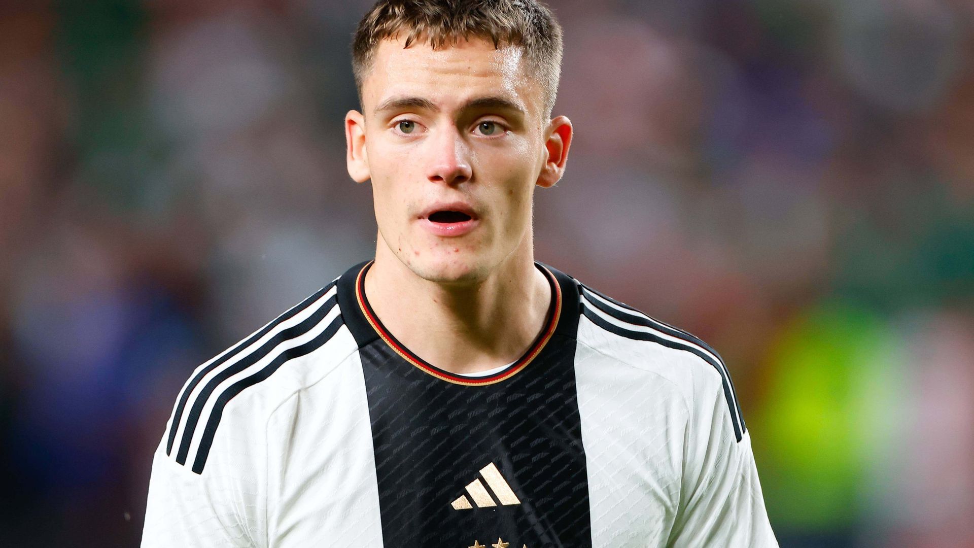 wirtz_jugador_del_bayer_leverkusen_en_un_partido_con_la_seleccion_alemana_foto_cordon__001.jpg wirtz_jugador_del_bayer_leverkusen_en_un_partido_con_la_seleccion_alemana_foto_cordon__001.jpg