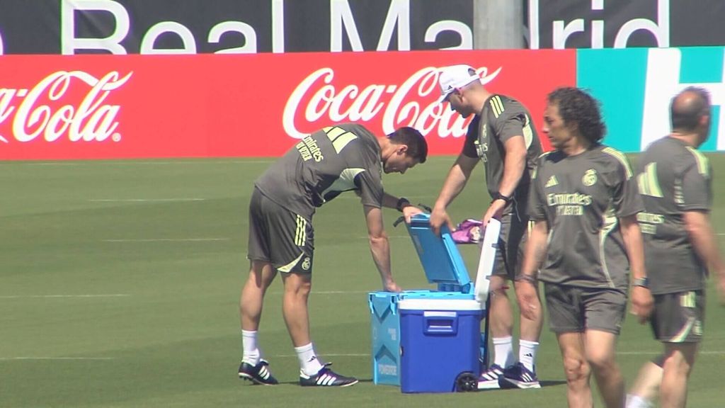 Xabi Alonso sufre el calor de Miami en su primer entrenamiento en Estados Unidos